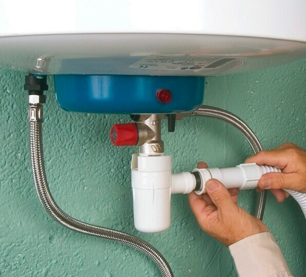 Remplacement d'un chauffe-eau électrique avec groupe de sécurité